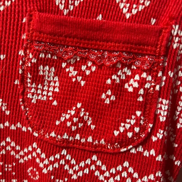Victoria’s Secret Red Patterned Women's thermal pajama set, medium, holiday. - Picture 2 of 10